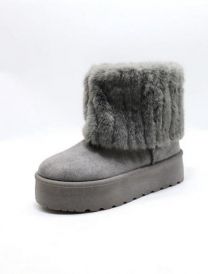 * BARDZO WYSOKA JAKOŚĆ WYKONANIA *