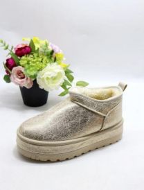 * BARDZO WYSOKA JAKOŚĆ WYKONANIA *