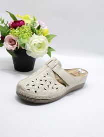 Klapki zakryte palce damskie(36-41/12P)