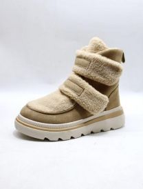 * BARDZO WYSOKA JAKOŚĆ WYKONANIA *