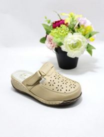 Klapki zakryte palce damskie(36-42/12P)