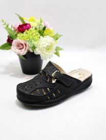 Klapki zakryte palce damskie(39-42/12P)