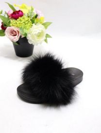 Klapki z futerkiem(36-41/12P)