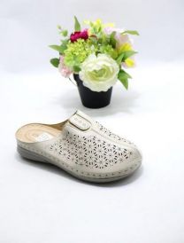 Klapki zakryte palce damskie(36-42/12P)