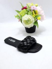 Klapki na płaskim (36-41/12P)