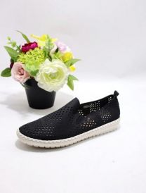 Trampki wsuwane damskie(36-41/12P)