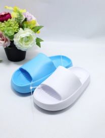 Klapki basenowe damskie (36-41/24P)