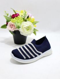 Buty sportowe wsuwane chłopięce i dziewczynka (31-36/12P)