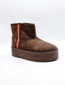 * BARDZO WYSOKA JAKOŚĆ WYKONANIA *