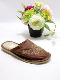 Kapcie zakryte palce damskie (36-41/10P)