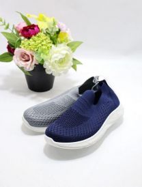 Buty sportowe wsuwane chłopięce i dziewczynka (32-37/18P)