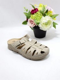 Klapki zakryte palce damskie(36-41/12P)