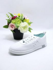 Trampki wiążane damskie(36-41/12P)