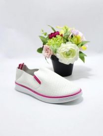 Trampki wsuwane damskie(36-41/12P)