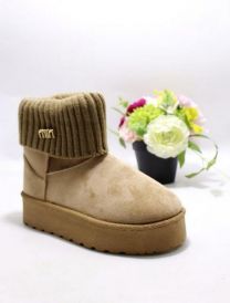 * BARDZO WYSOKA JAKOŚĆ WYKONANIA *