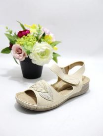 Sandały na koturnie (36-42/12P)