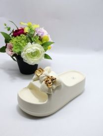 Klapki na płaskim (36-41/12P)