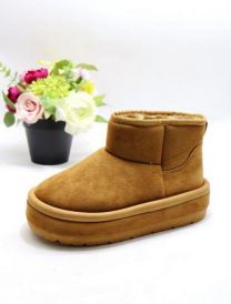 * BARDZO WYSOKA JAKOŚĆ WYKONANIA *