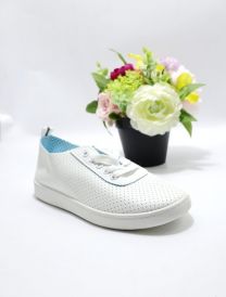 Trampki wiążane damskie(36-41/12P)