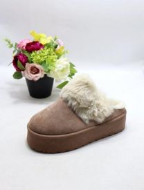 Klapki zakryte palce damskie(36-41/12P)