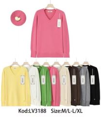 Swetry damskie (M-XL/8szt)