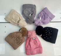 Czapki damskie (uniwersalny/12szt)