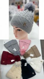 Czapki damskie (uniwersalny/12szt)