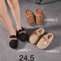 Kapcie zakryte palce damskie (36-41/12P)