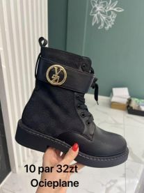 Botki na płaskim (36-41/10P)