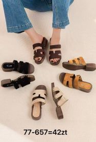 Klapki na płaskim (36-41/12P)