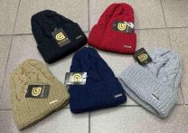 Czapki damskie (uniwersalny/12szt)