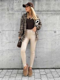 Spodnie ekoskóra damskie (XS-XL/10szt)