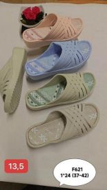 Klapki basenowe damskie (37-42/24P)