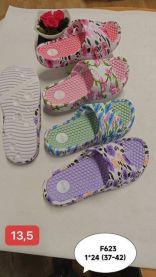 Klapki basenowe damskie (37-42/24P)