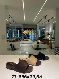 Klapki na płaskim (36-41/12P)