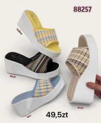 Klapki na Koturnie(36-41/12P)