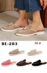 Klapki zakryte palce damskie(36-41/12P)