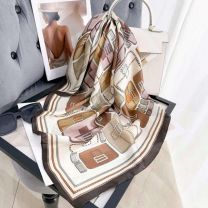 Chusta Damska (70x70/12szt)