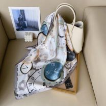 Chusta Damska (70x70/12szt)