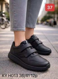 Buty sportowe na rzepy damskie (36-41/12P)