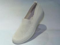 Buty sportowe wsuwane damskie (36-41/12P)