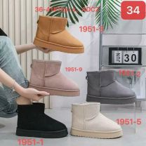 * BARDZO WYSOKA JAKOŚĆ WYKONANIA *