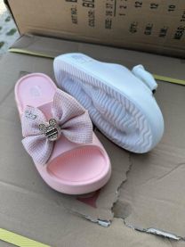 Klapki na płaskim (36-41/12P)