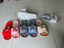 Klapki na płaskim (36-41/12P)