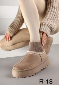 * BARDZO WYSOKA JAKOŚĆ WYKONANIA *