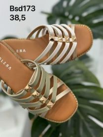 Klapki na płaskim (36-41/12P)