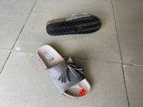 Klapki na płaskim (36-41/12P)