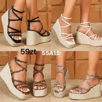 Sandały na koturnie (36-41/12P)