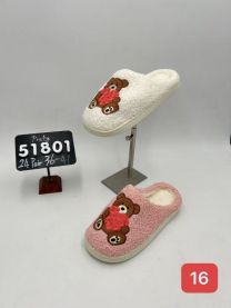 Kapcie zakryte palce damskie (36-41/24P)