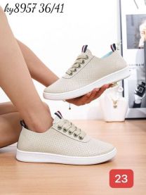 Trampki wiążane damskie(36-41/12P)